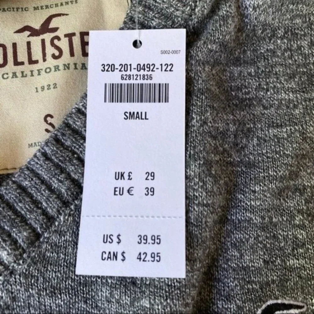 Hollister Men's Long-Sleeved Sweater Size‎ S Lighter Weight V-Neck Logo NWT